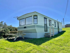 Caravan at Cartref